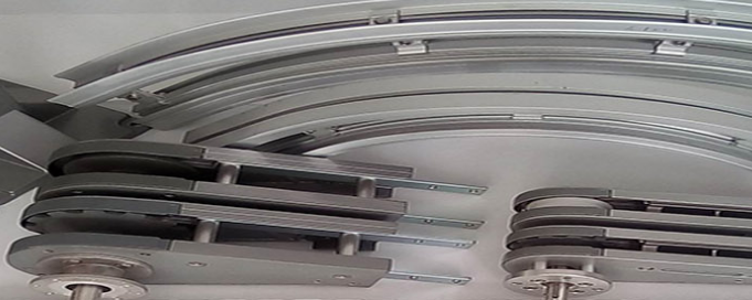 怎么選擇合適的轉(zhuǎn)彎鏈板輸送機(jī)？