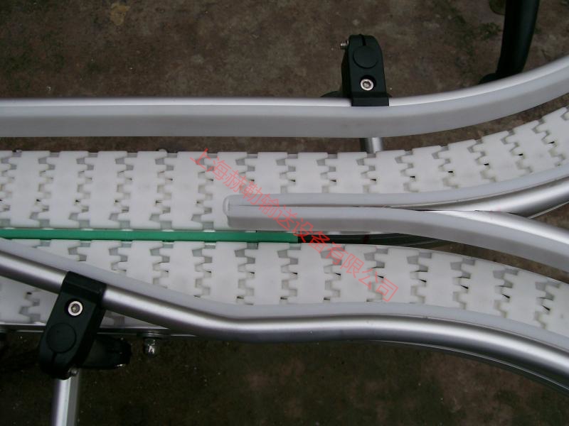 柔性鏈板輸送機(jī)在自動(dòng)化智能領(lǐng)域使用更加快捷 柔性鏈板輸送機(jī)在自動(dòng)化智能領(lǐng)域使用更加快捷