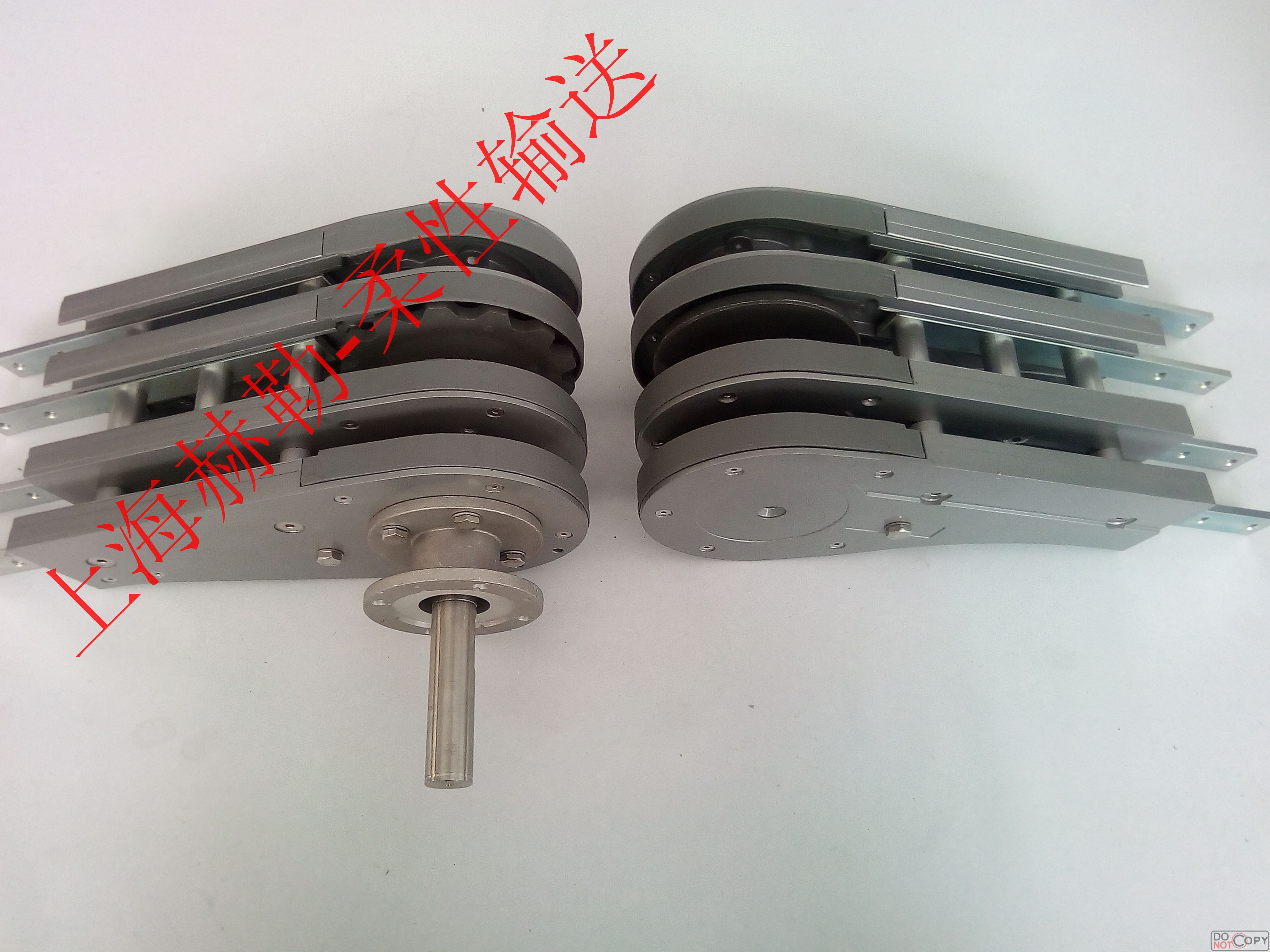 模塊式塑料網(wǎng)帶輸送機(jī)的特點(diǎn)、材質(zhì)級(jí)廠家